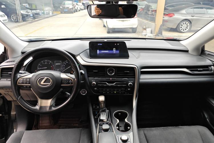 Used Lexus RX 2016 300 Two-Wheel Drive Elite Version China V Standard Center Console