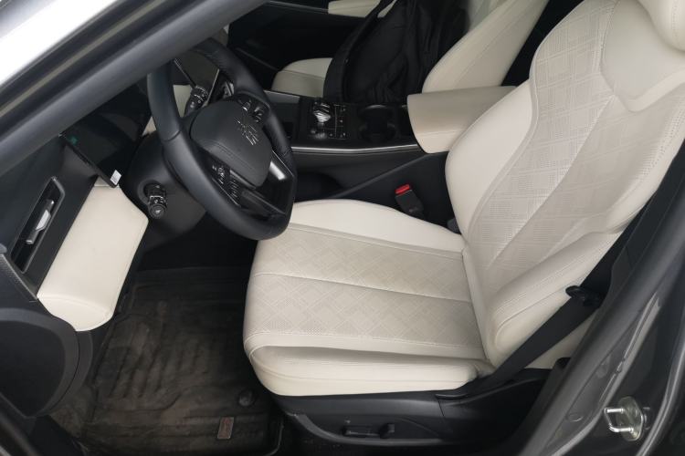 Used BYD Qin PLUS 2025 EV Smart Drive Version 510KM Beyond Model
