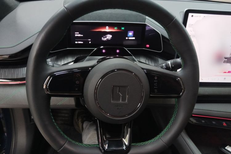 Used Zeekr 001 2023 WE Edition 100 kWh Steering Wheel