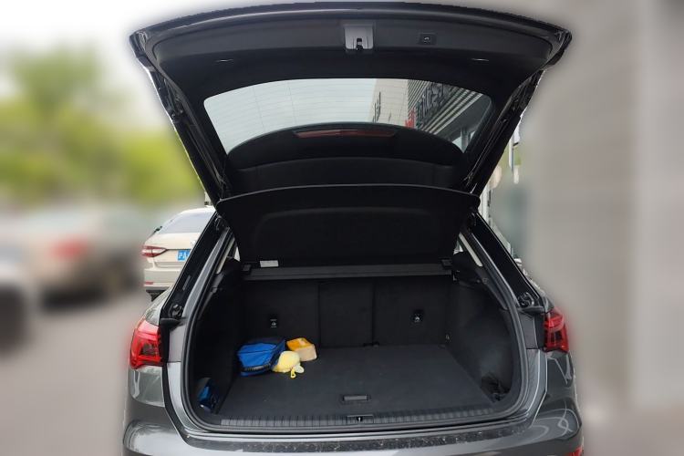 Used Audi Q3 2019 35 TFSI Advanced Dynamic Edition
