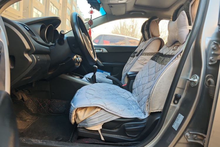 Used Kia Forte 2011 1.6L MT GLS