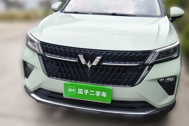 Used Wuling Asta 2021 1.5T CVT Starlight Edition Front