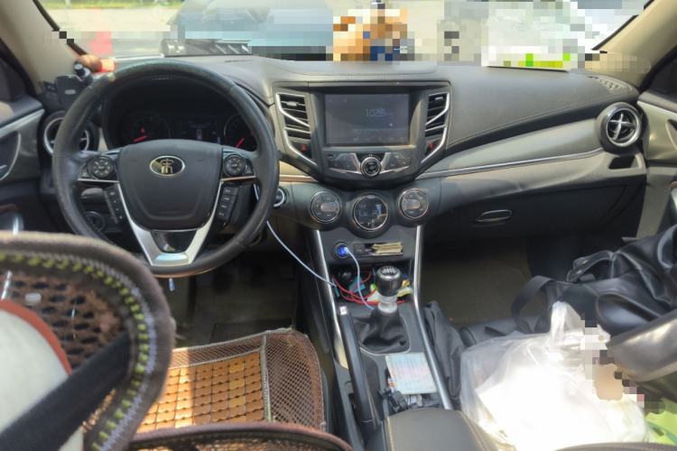 Used BYD Song 2016 GaiShi Edition 1.5TI Manual Elite Model