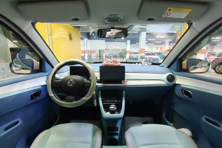 Used Dongfeng NAMMI BOX 2022 Chasing Wind Edition 331 km Standard Model
