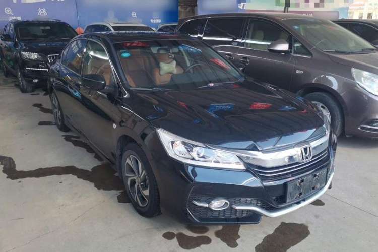 Used Honda Accord 2016 2.0L Comfort Edition
