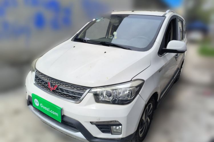 Used Wuling Hongguang 2016 1.5L S1 Deluxe Model China V-standard