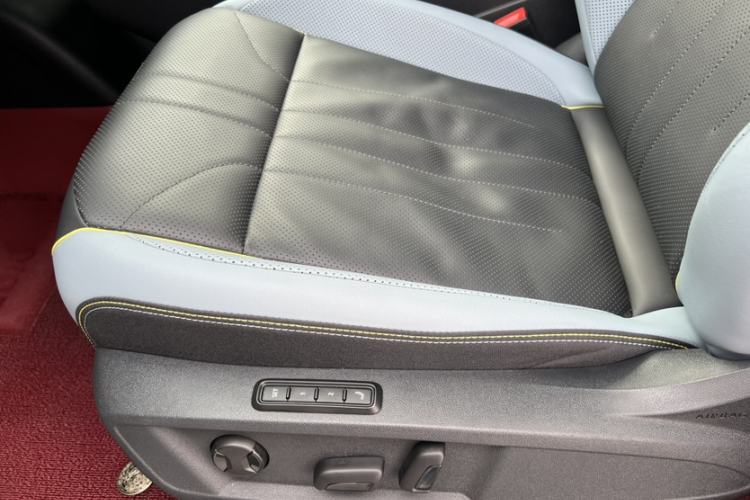 Used Volkswagen ID.4 X 2025 Smart Version Pure & Intelligent Enjoyment Edition
