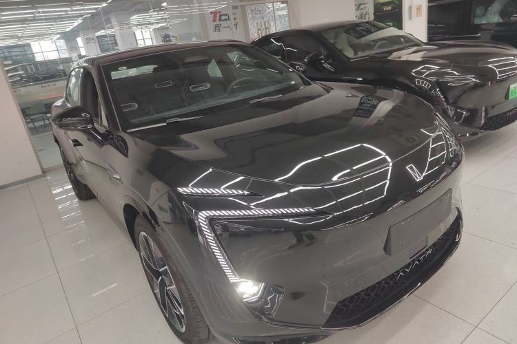 Used Avatr 11 2025 Ultra Extended-Range Edition