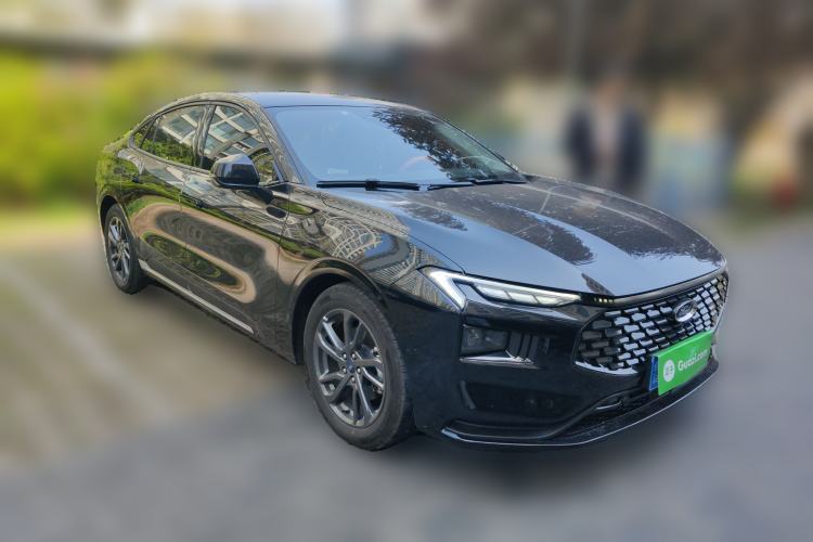 Used Ford Mondeo 2025 2.0T EcoBoost Luxury Version Front Right 45 Deg