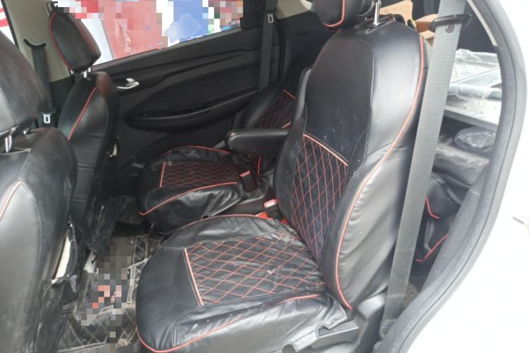 Used Wuling Hongguang S3 2019 1.5L Manual Standard Version China VI Standard Left Rear Seat