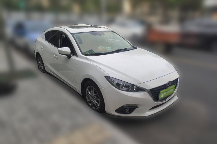 Used Mazda Mazda 3 Axela 2014 Sedan 1.5L Automatic Luxury Model
