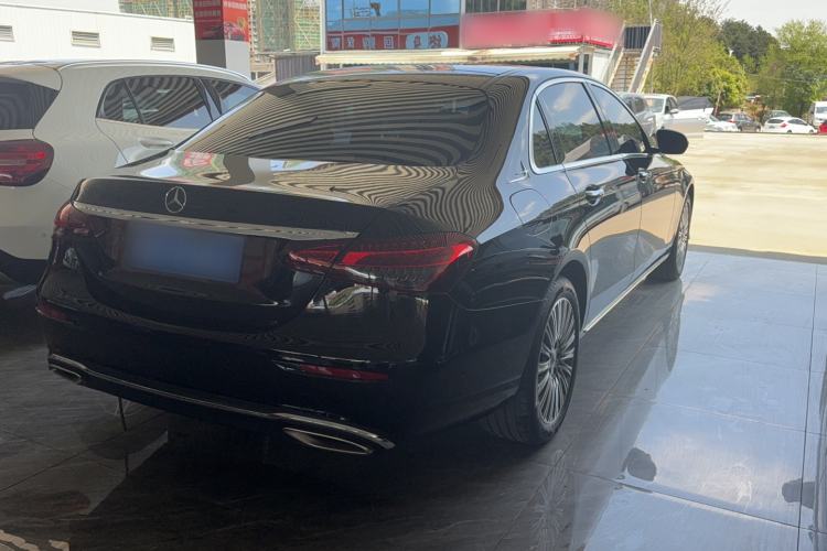 Used Mercedes-Benz E-Class 2023 Updated E 300 L Fashion Edition
