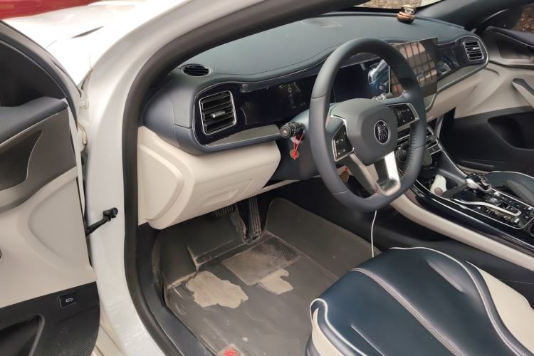 Used BYD Qin PLUS 2021 DM-i 55KM Flagship Model
