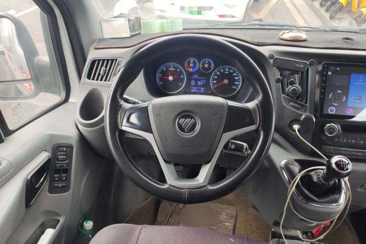 Used Foton Toano 2020 2.0T Multi-Function Short Wheelbase Mid-Roof 5/6-Seater China VI Emission Standard 4F20TC3