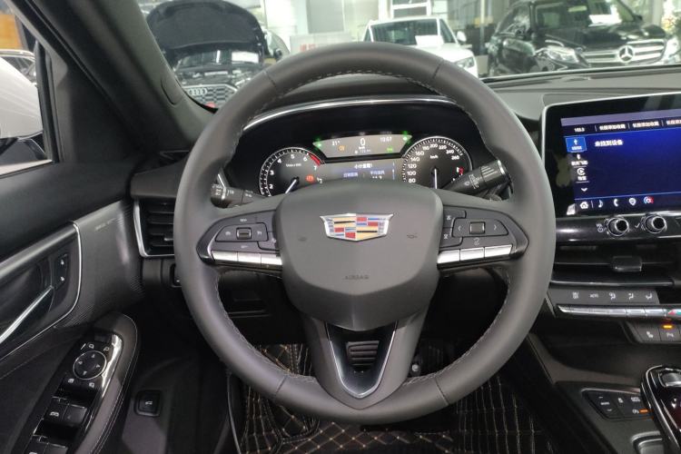 Used Cadillac CT5 2021 Revised 28T Luxury Version Steering Wheel