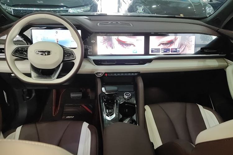 Used Geely Auto Monjaro L 2024 2.0TD High-Power Automatic Two-Wheel Drive Yunqi Version
