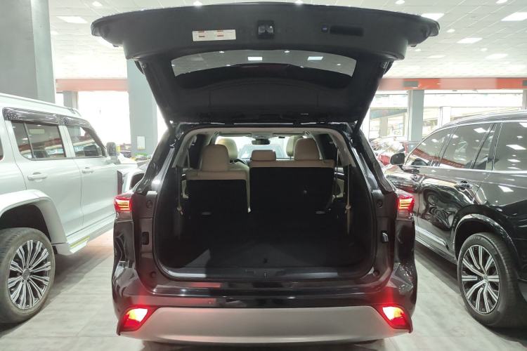 Used Toyota Highlander 2022 Dual-Engine 2.5L Four-Wheel Drive Prestige Version 7 Seats Trunk