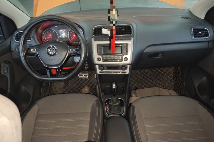 Used Volkswagen Polo 2014 1.6L Cross Polo Automatic

