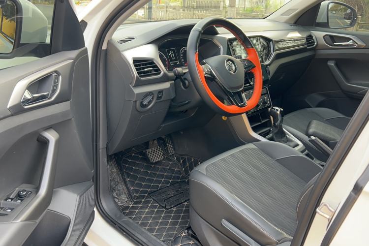 Used Volkswagen T-Cross 2019 280TSI DSG Comfort Edition Driver Seat