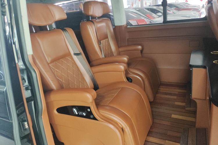 Used Volkswagen Caravelle 2018 2.0 TSI 4x4 Comfort Edition 7 Seats Left Rear Seat