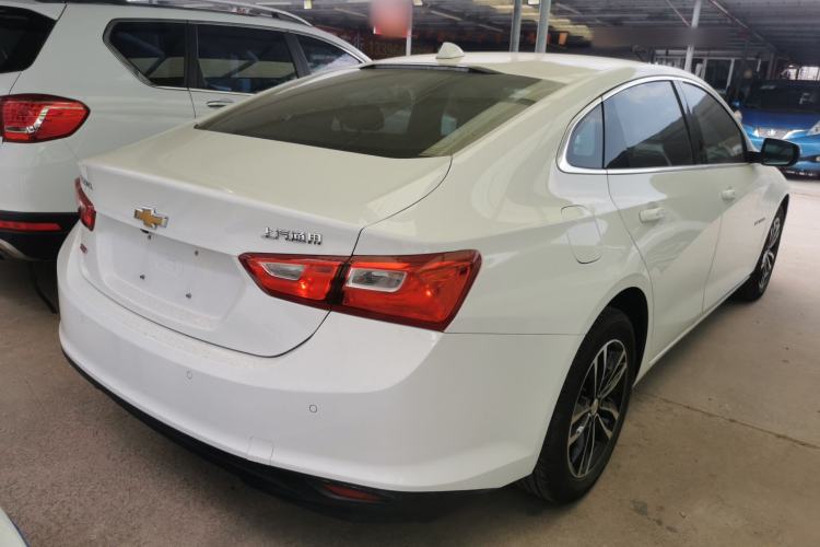 Used Chevrolet Malibu XL 2017 1.5T Automatic Ruichi Edition Rear Right 45 Deg