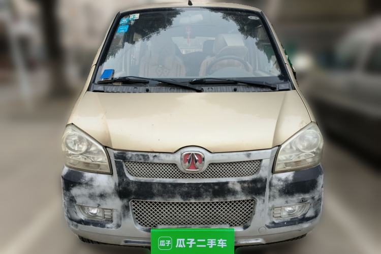 Used BAIC Weiwang 306 2011 1.3L Comfort version 7 seats Front
