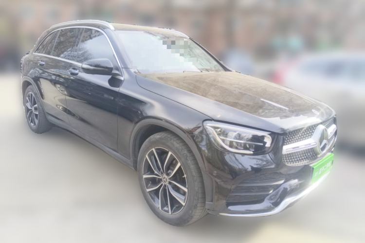 Used Mercedes-Benz GLC 2021 GLC 260 L 4MATIC Luxury Model Front Right 45 Deg