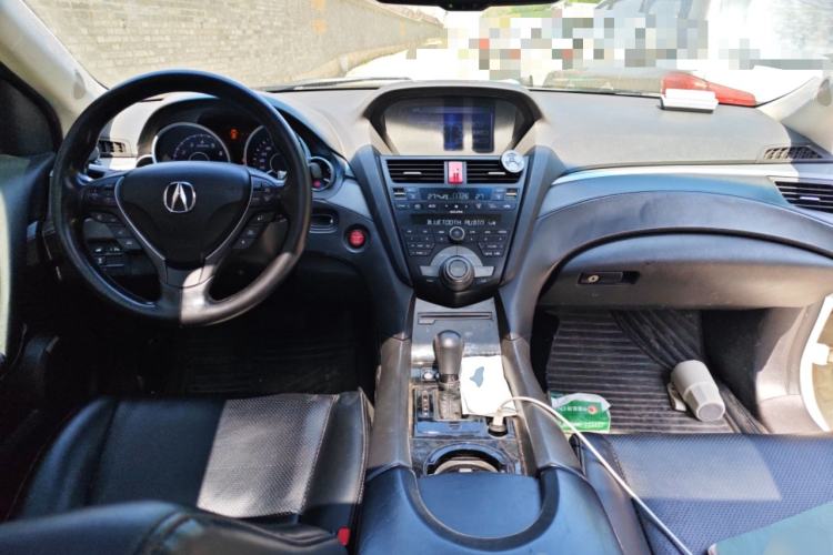Used Acura ZDX 2012 3.7 Standard Edition Center Console