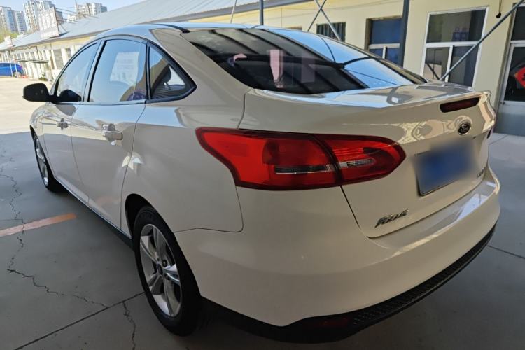 Used Ford Focus 2015 Sedan 1.6L Automatic Comfort Model