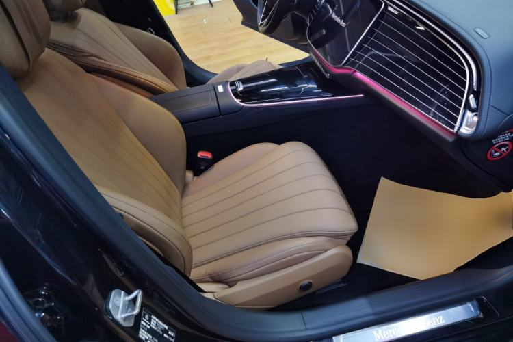 Used Mercedes-Benz E-Class 2024 E 260 L
