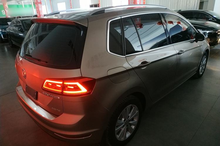 Used Volkswagen Golf Sportsvan 2016 230TSI Automatic Trend Edition