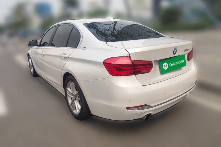 Used BMW 3 Series 2016 320Li Ambition Model
