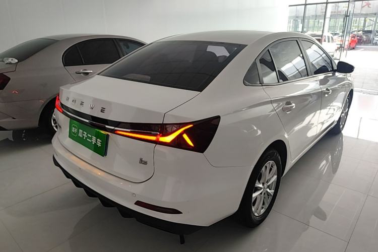 Used Roewe i5 2026 Model 1.5L Manual Comfort Version