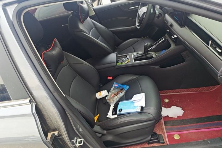 Used Roewe i5 2023 1.5L CVT Luxury Edition