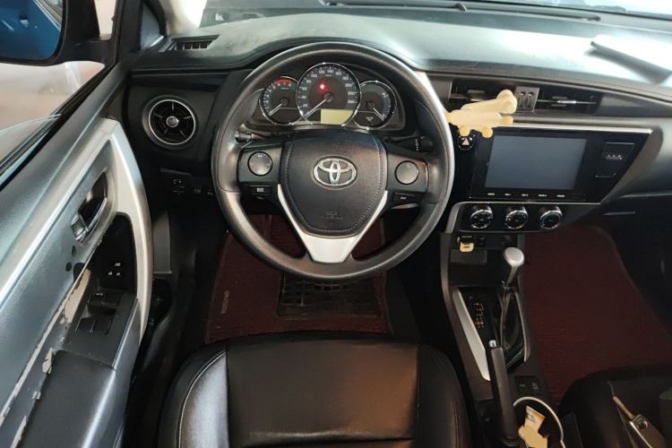 Used Toyota Levin 2017 Revised Version 185T CVT Elite Edition China VI Standard Steering Wheel