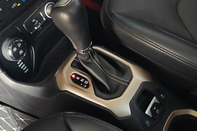 Used Jeep Renegade 2018 Connected Large Screen Version 180TS Automatic Four-Wheel Drive All-Terrain Version