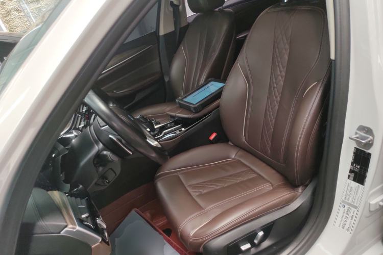 Used BMW 5 Series 2019 Facelifted 530Li Leading Edition Luxury Package