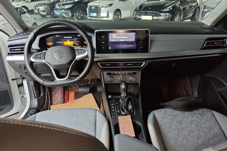 Used Volkswagen Lavida 2023 300TSI DSG Full-Comfort Edition
