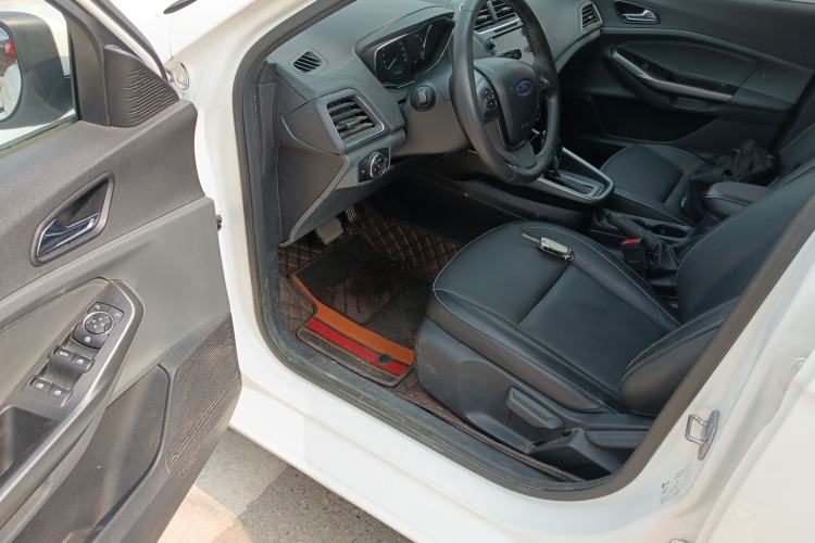 Used Ford Escort 2017 Happiness Edition 1.5L Automatic Fashion Version