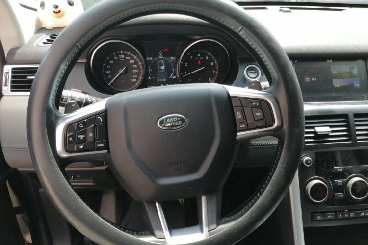 Used Land Rover Discovery Sport 2018 240 PS SE Version Steering Wheel