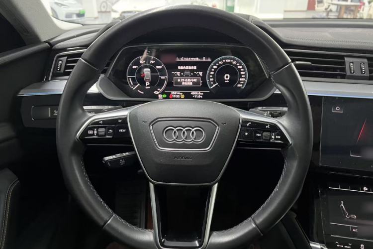 Used Audi e-tron 2021 50 quattro Luxury Edition