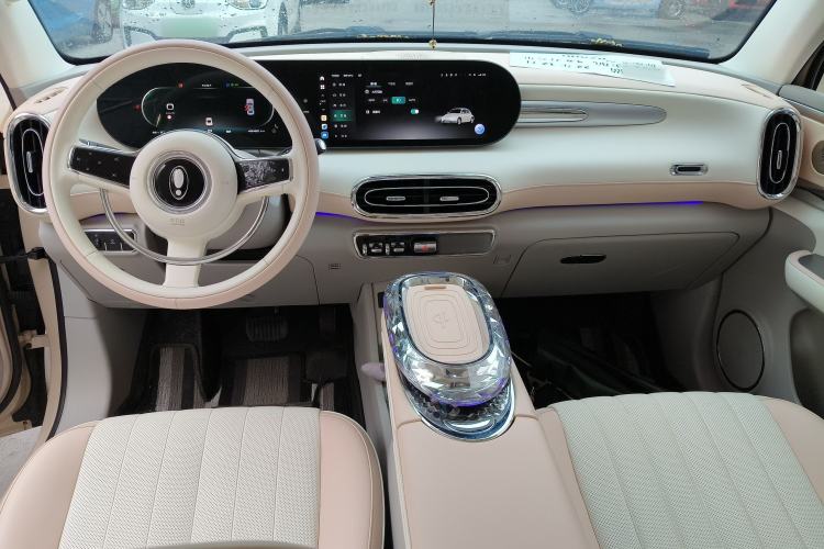 Used ORA Ballet Cat 2022 401 km Nutcracker Edition