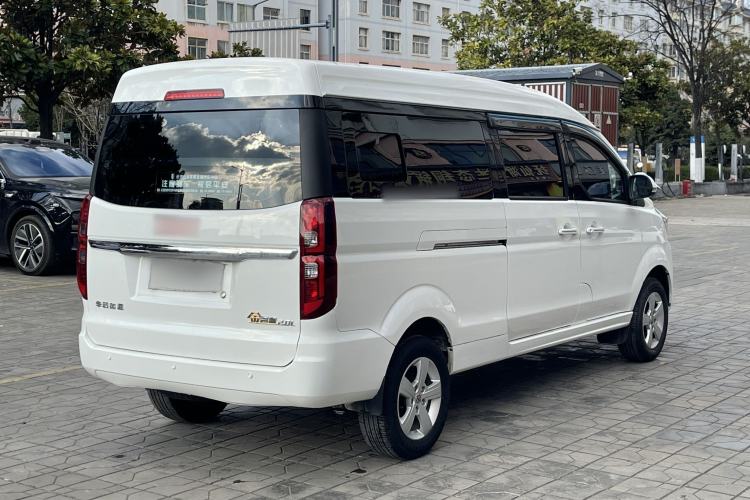 Used Jinbei Gold Hiace 2021 2.0L Passenger Van Travel Lion Mid-Size Air-Conditioned Version 9 Seats
