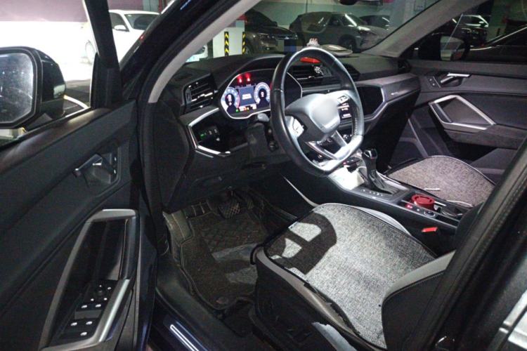 Used Audi Q3 2021 35 TFSI Fashion Dynamic Model
