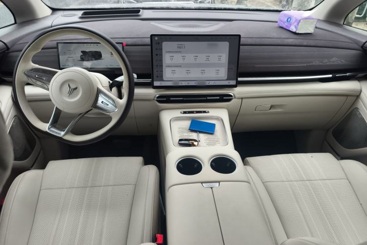 Used VOYAH Dream 2026 Model PHEV Qiankun Pro
