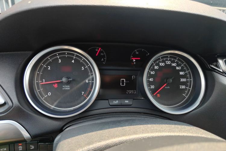 Used Peugeot 408 2016 1.6T Automatic Luxury Edition Instrument Cluster