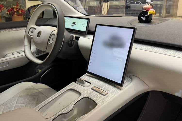 Used Nio ET7 2024 75 kWh Executive Edition
