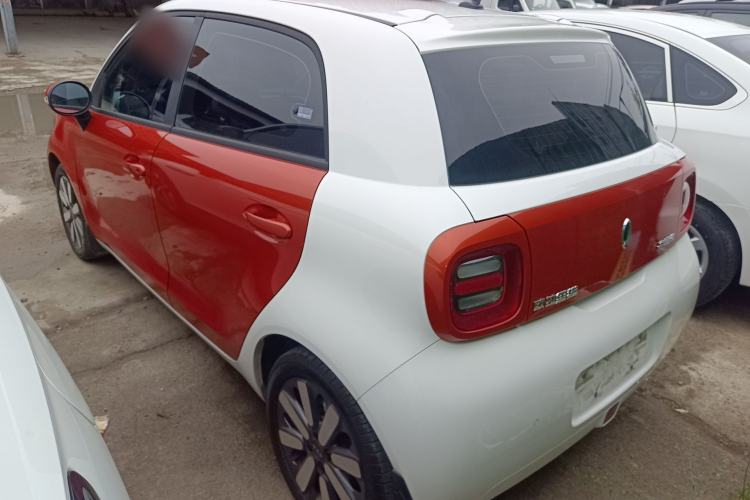 Used ORA Black Cat 2021 351 km Luxury Version Exterior 2