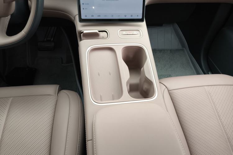 Used Nio EC6 2024 75 kWh
