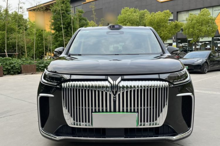 Used VOYAH Dream 2025 PHEV Four-Wheel-Drive Flagship Version – Qiankun Edition Exterior 3